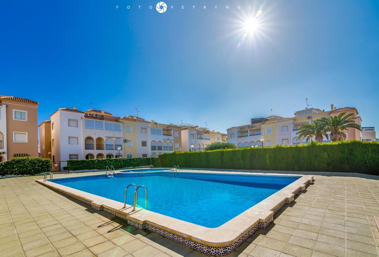 108 Fabulus Torrevieja